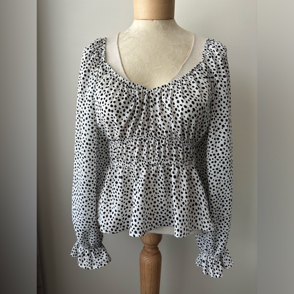 Altar’d State Black & White Polkadots Babydoll Top M